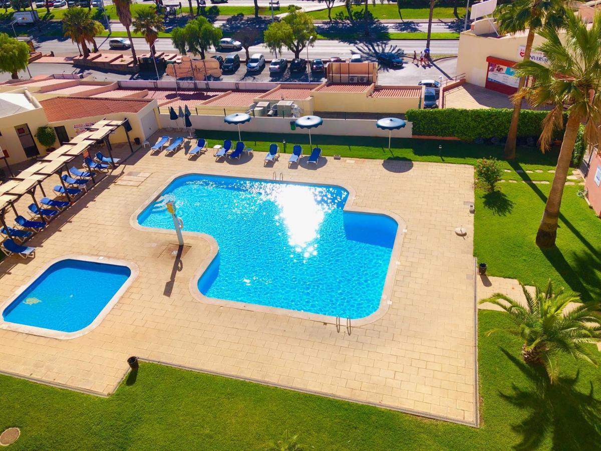 Caporizon Magnifique Vue Mer Et Piscine Plein Centre Appartement *